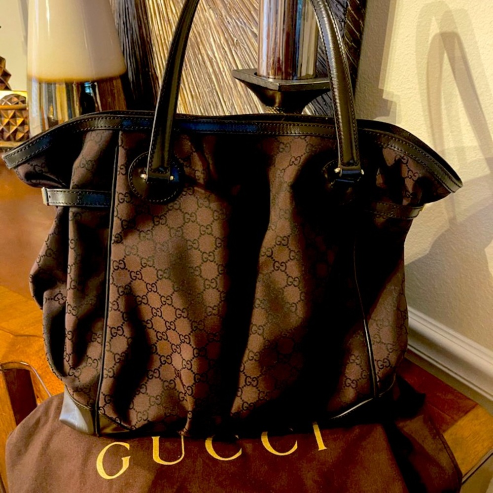 Gucci Purse Dark Moon